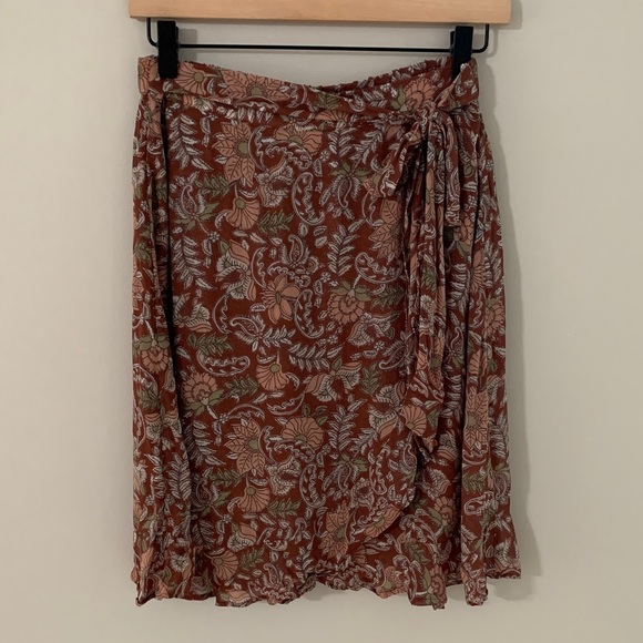 Anthropologie Luca Floral Mini Wrap Skirt Size XS Brown - Picture 1 of 12